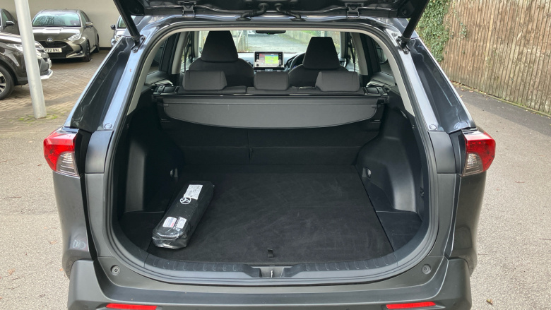 Toyota RAV4 2.5 VVT-i Hybrid Design 5dr CVT 2WD Hybrid Estate